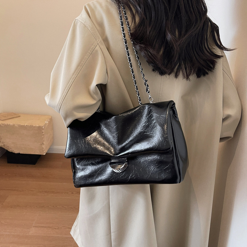 Women'S Kipling Bags - Neue Retro-Tasche im schlichten Design mit