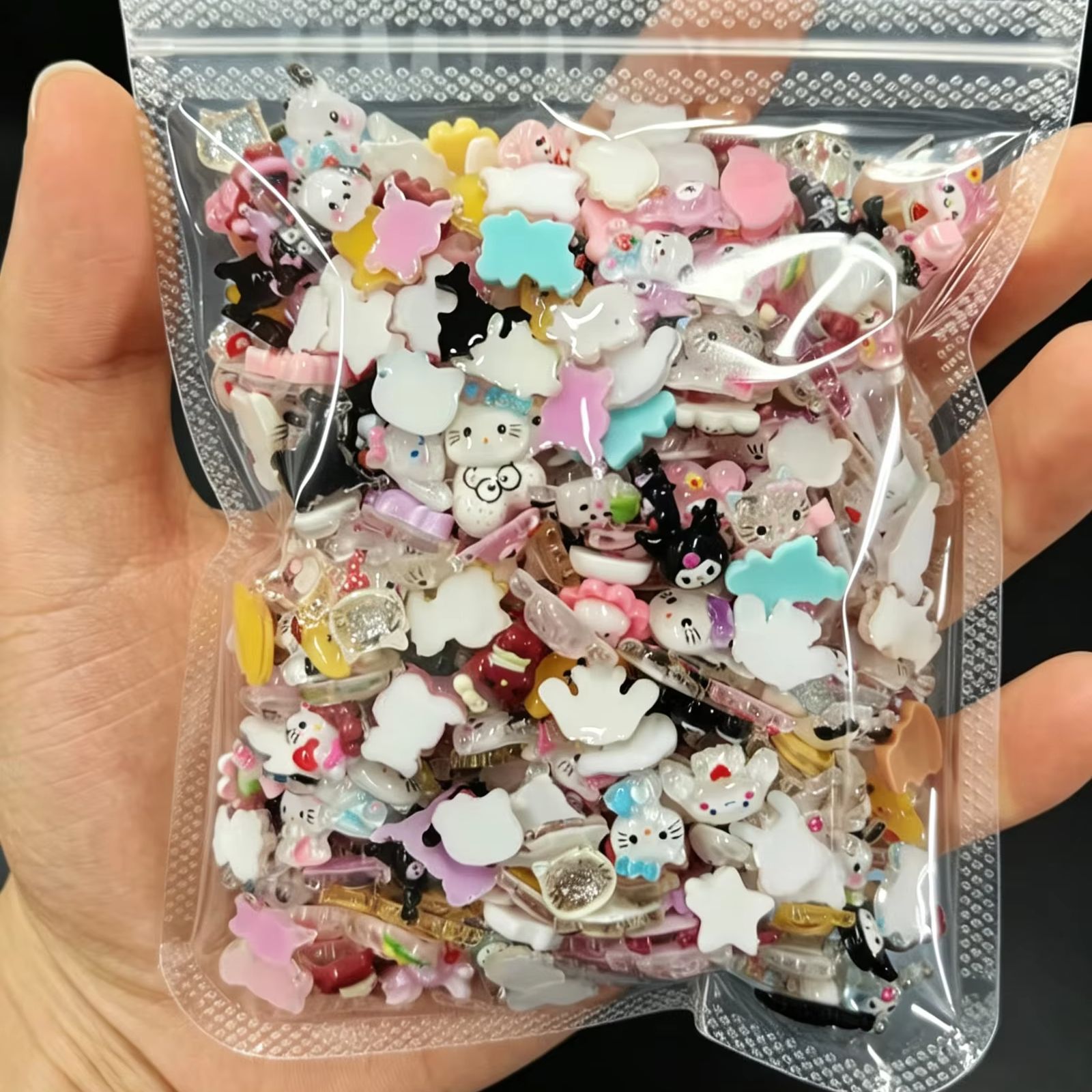 Women Bags Under 500 - 100g Gemischte Cartoon 3D Harz-Nagelcharms Niedliche