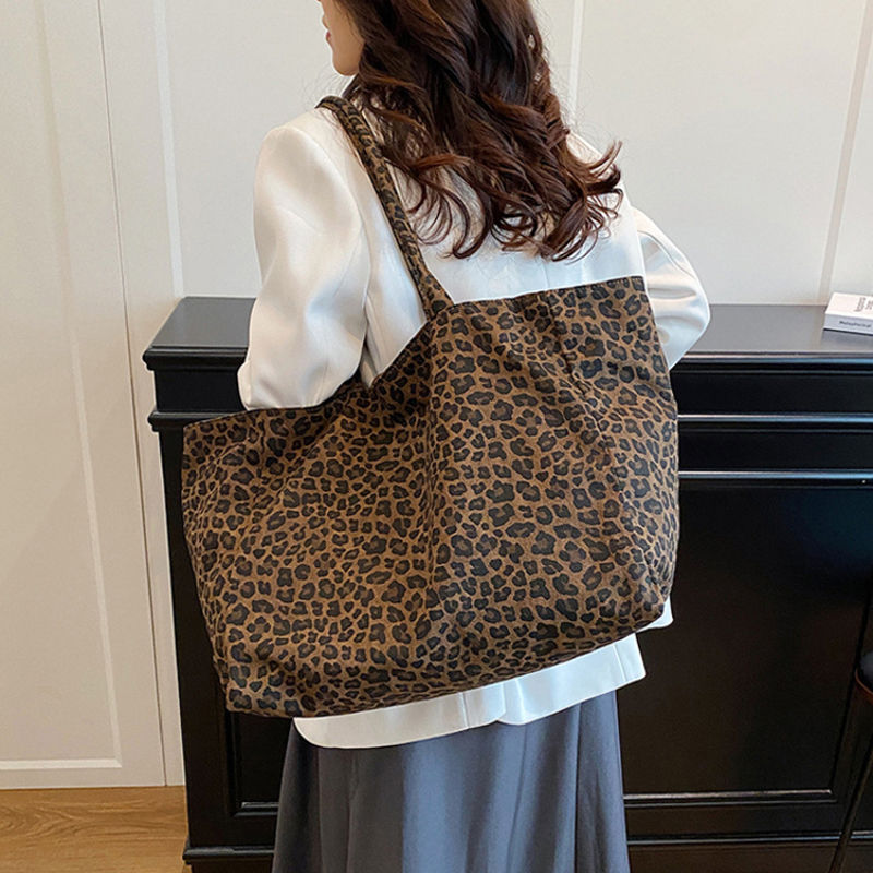 Damen-Tragetasche mit Leoparde – Women Bags For Work Bewertung und Preis