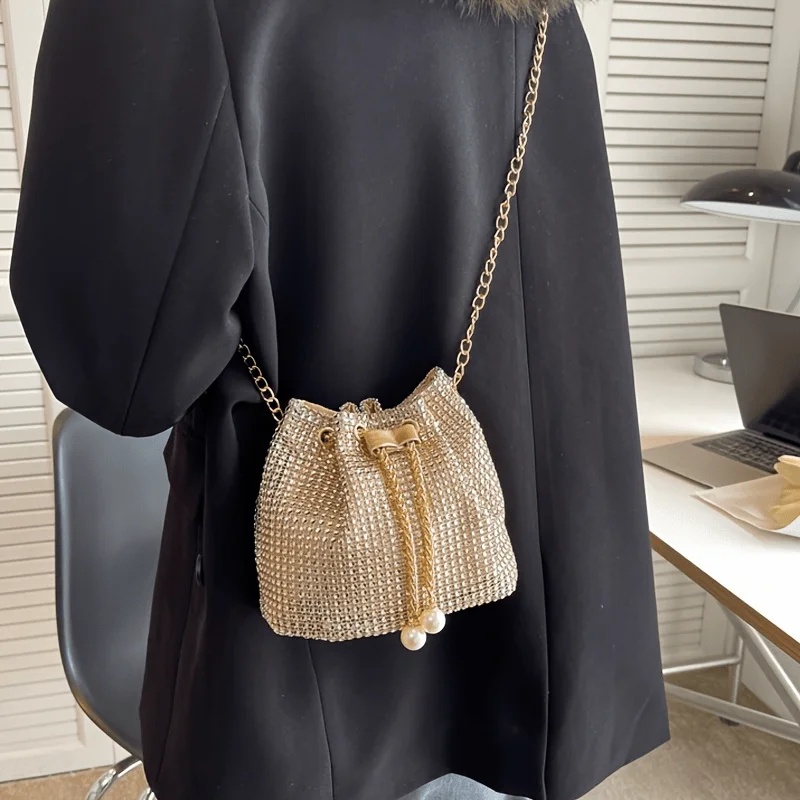 Damen-Umhängetasche mit Verzie – Women Bags For Airport Bewertung und Preis